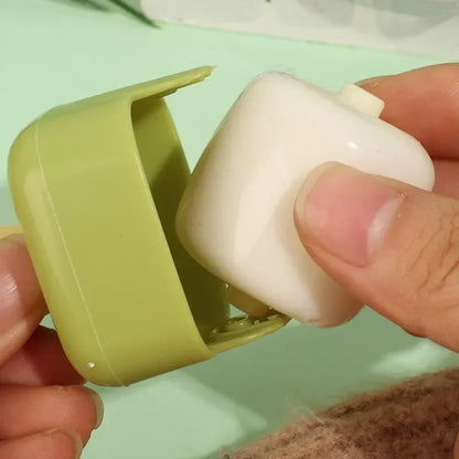 Pet Hair Remover Sticky Roller – Washable & Reusable Lint Cleaning Tool