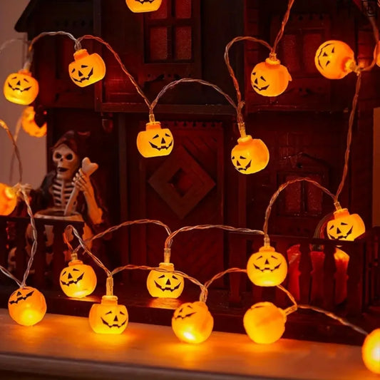Halloween Mini Pumpkin String Lights – 10/20 LED Battery-Powered Decorative Lamp for Home, Bedroom & Party